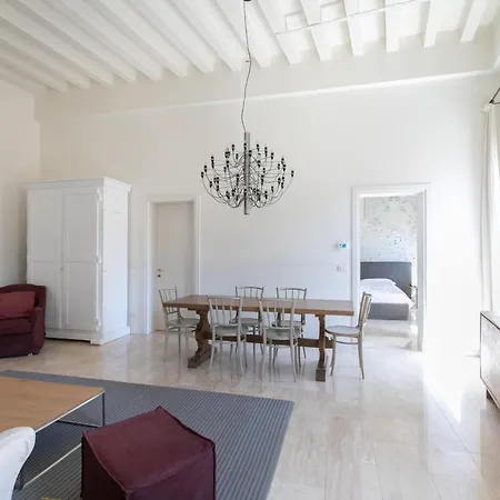 Infinite House Guglie * Venedig