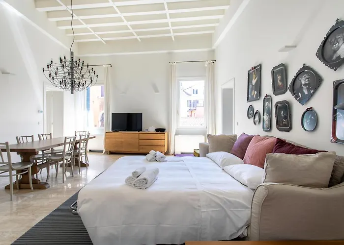 Infinite House Guglie Apartment