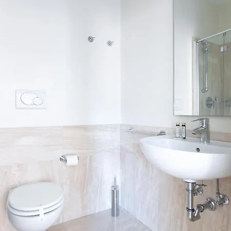 Infinite House Guglie