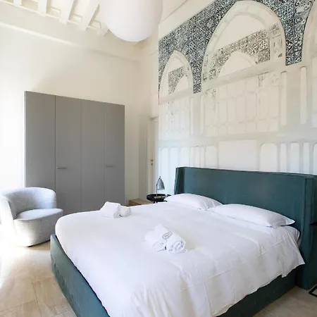 Infinite House Guglie